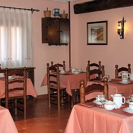 Olimpia Hotel 2*